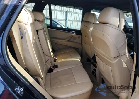 2009 BMW X5 xDrive48I from USA, damaged, VIN 5UXFE835X9L308000